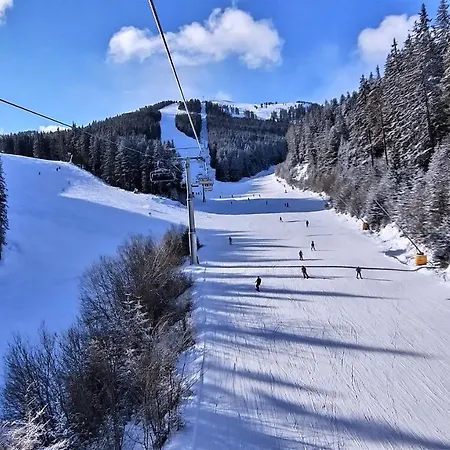 Apartament Large One Bedroom With Terrace Next To The Lift