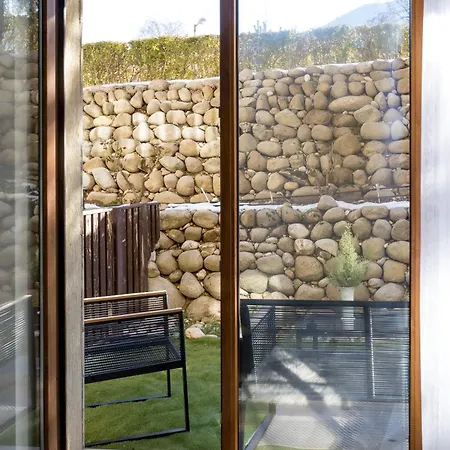 Large One Bedroom With Terrace Next To The Lift *