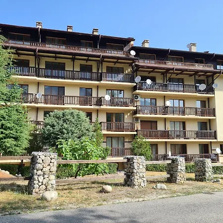 Apartment Large One Bedroom With Terrace Next To The Lift