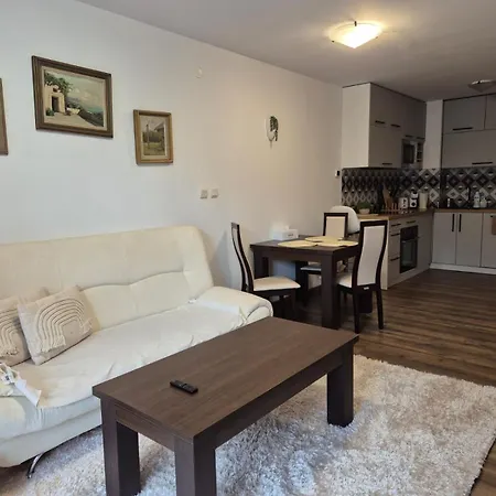Large One Bedroom With Terrace Next To The Lift Bansko