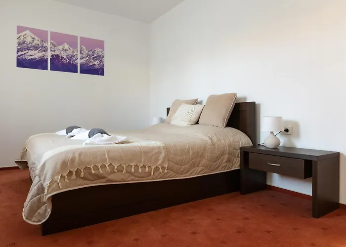 Apartmán Large One Bedroom With Terrace Next To The Lift Bansko