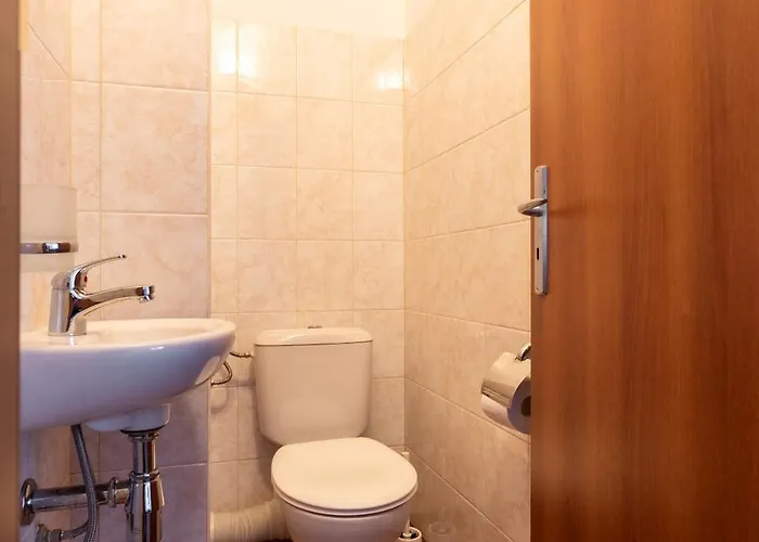 Apartmán Large One Bedroom With Terrace Next To The Lift *